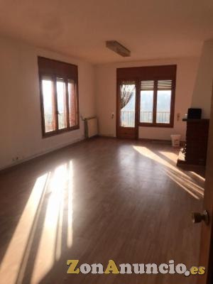 VENTA DE CASA  EN PUEBLO